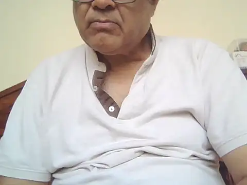 Nuttysub live sex cam