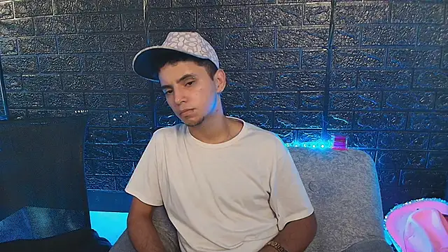 HellAndDante_ live sex cam