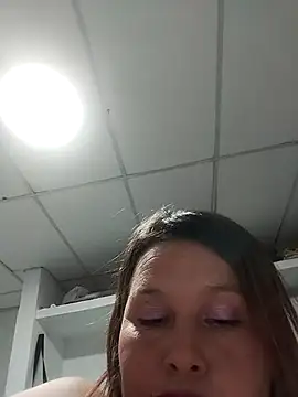 Paola-Lond's cam snapshot