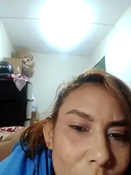 Alice-pink's cam snapshot