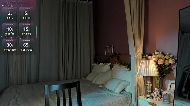 Nikki_Kai's cam snapshot