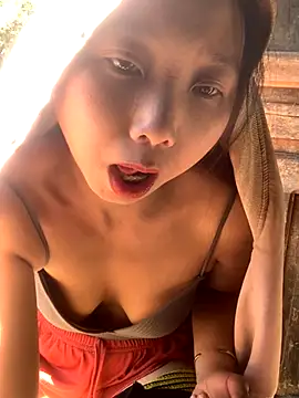 bi-bo123's cam snapshot