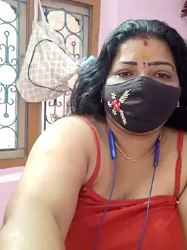 lathikaqueentamil live sex cam