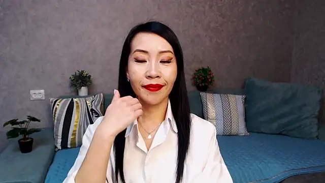 LiaPak's cam snapshot