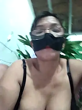 Tina_2pp's cam snapshot