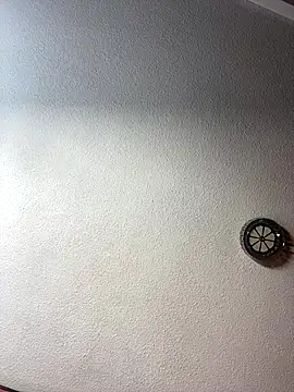 KyliePinkk_'s cam snapshot