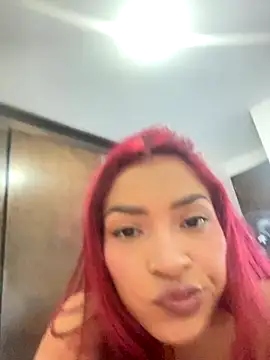 ari_sexy1 live sex cam