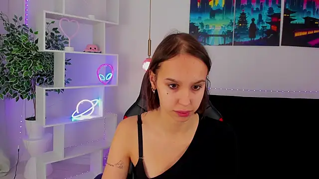 SandraTucker's cam snapshot