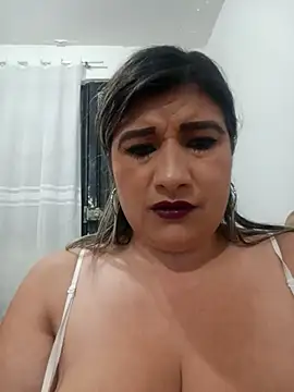 Hannahcandyy live sex cam