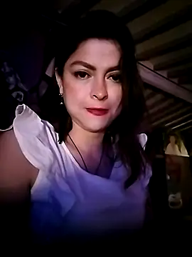 Chechi_miau live sex cam