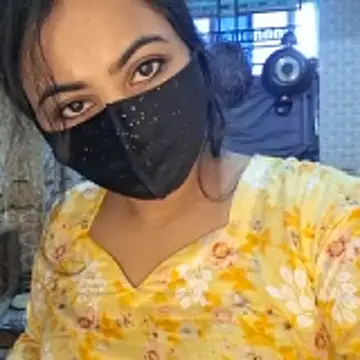 Bristy- live sex cam