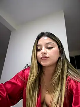 lunablossom_ live sex cam