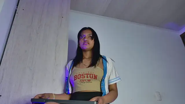 miamiller188 live sex cam