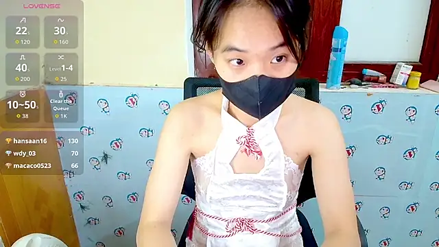 __Saphia__ live sex cam