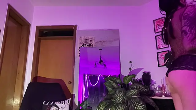 ELENA_UMBRA's cam snapshot