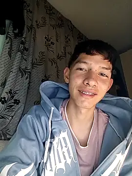 heyy_noah11 live sex cam