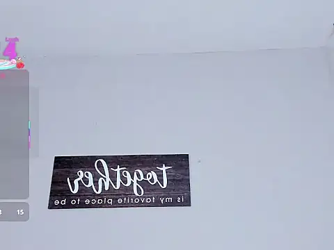 kylie1_ls's cam snapshot