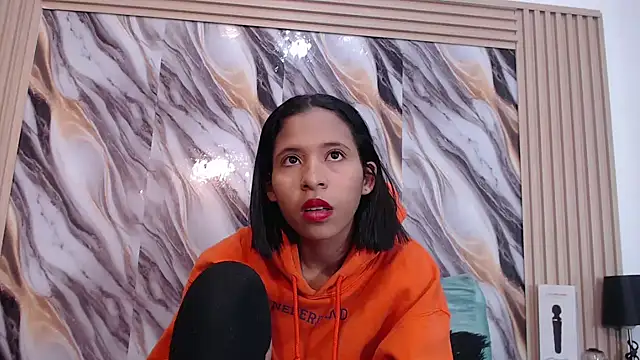 Samantha_Fox69_'s cam snapshot