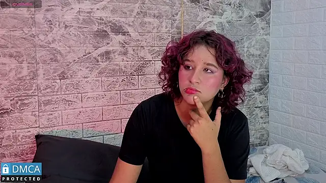 ahsly_Zam's cam snapshot