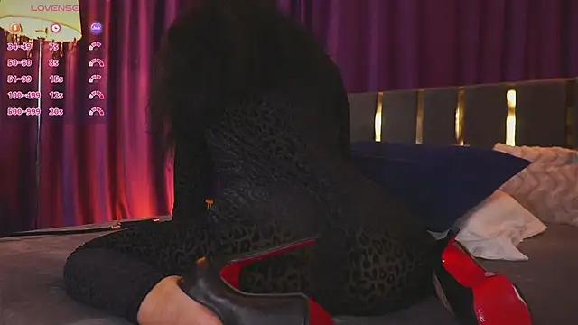 EmpressDesires live sex cam