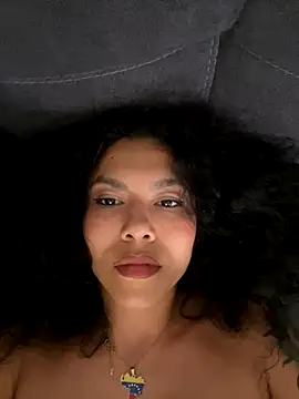 kyria_1 live sex cam