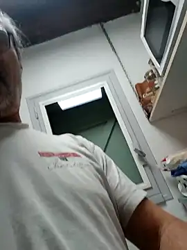 whiteflag167 live sex cam