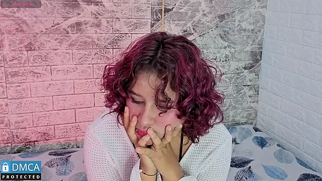 ahsly_Zam's cam snapshot