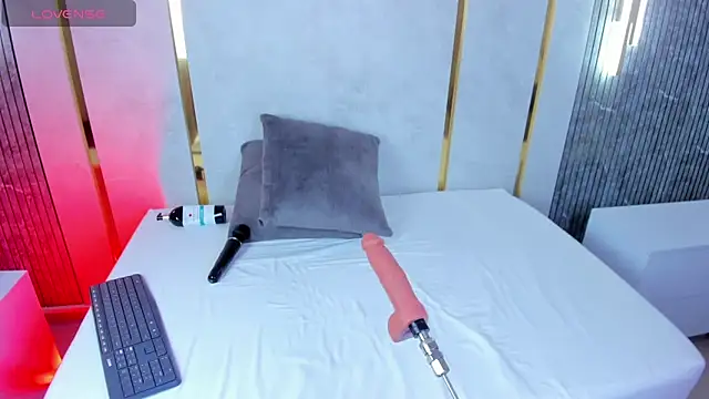 amor_smith_'s cam snapshot