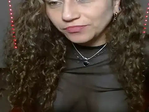 MystiKa_17's cam snapshot