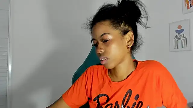 Dakota_evans18 live sex cam