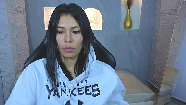 Paris_b_'s cam snapshot