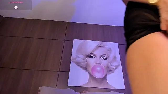 AgattaDuque's cam snapshot