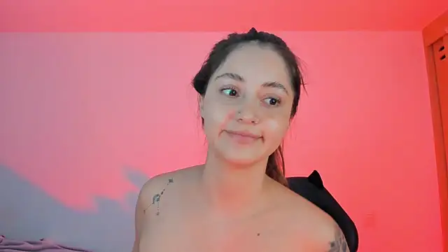 annie_mora's cam snapshot