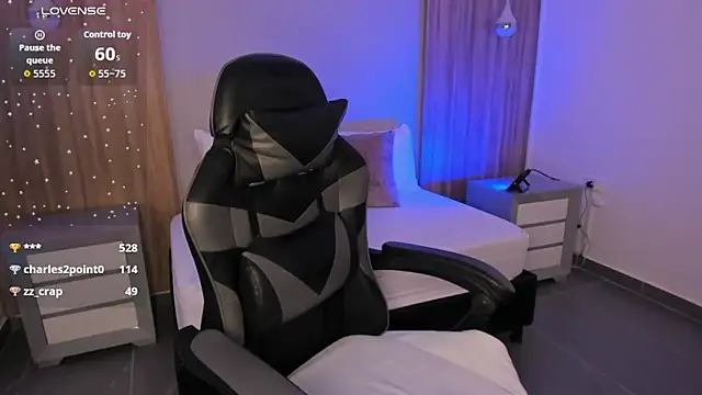 megara_x_'s cam snapshot