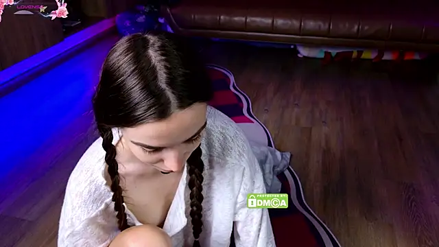 laxyflaxyy live sex cam