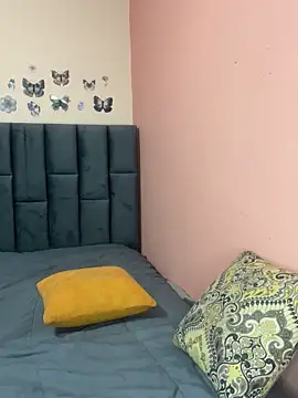 LiaDravenX's cam snapshot