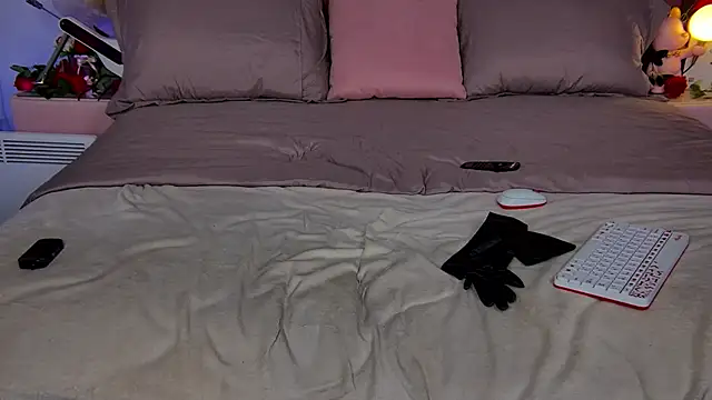 Cosmic_Sia's cam snapshot