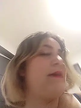 sexy_aurora_ourdoors's cam snapshot