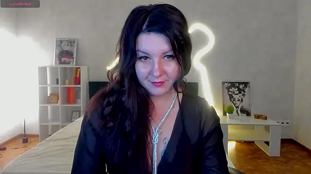 still__her's cam snapshot