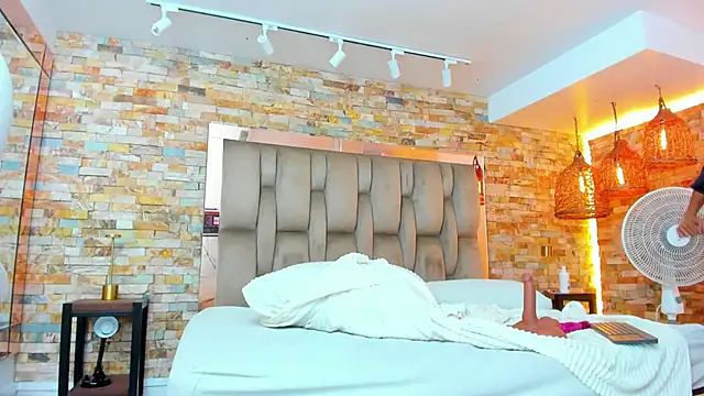 karla_dunn live sex cam