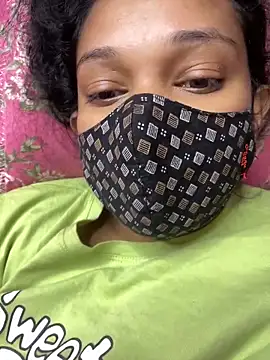 Priyajaanbaby live sex cam