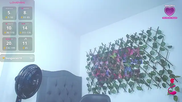 Nyra_naomi's cam snapshot