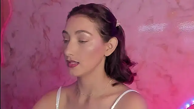 kirakay1's cam snapshot