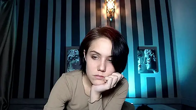 onaloon's cam snapshot