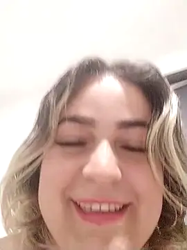 sexy_aurora_ourdoors's cam snapshot