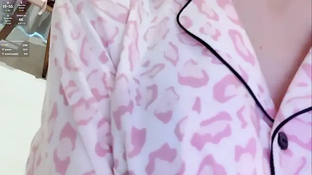 Nebula-qiu live sex cam