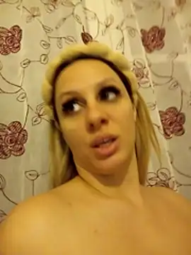 cleopatravodos live sex cam