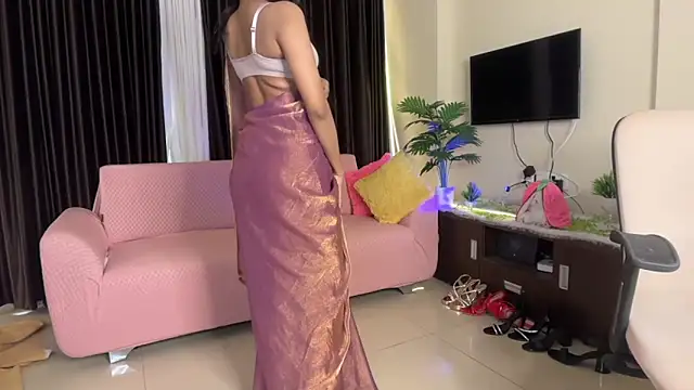 Wow-nisha live sex cam