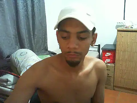 29YOURZ_28_ live sex cam