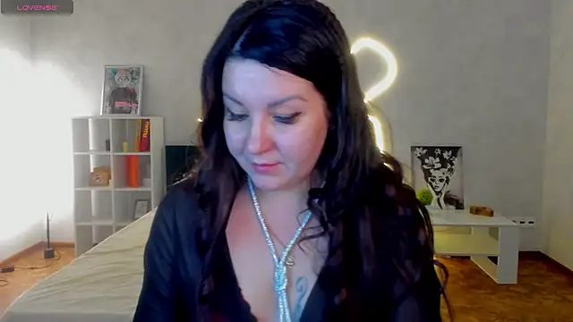 still__her's cam snapshot